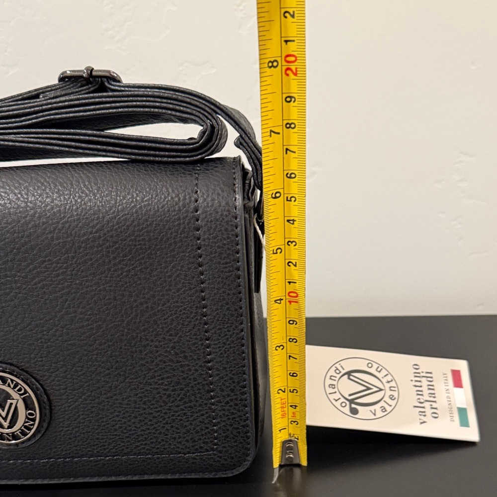 Orlandi Valentino Black Textured Crossbody Bag - Picture 4 of 11